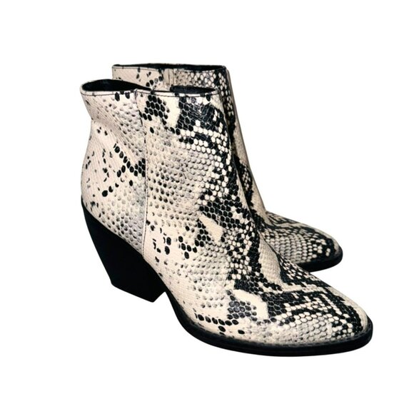 Madden Girl Klicck Black Faux Snakeskin Ankle Booties 7.5M Western Cowgirl Boot - Picture 1 of 10